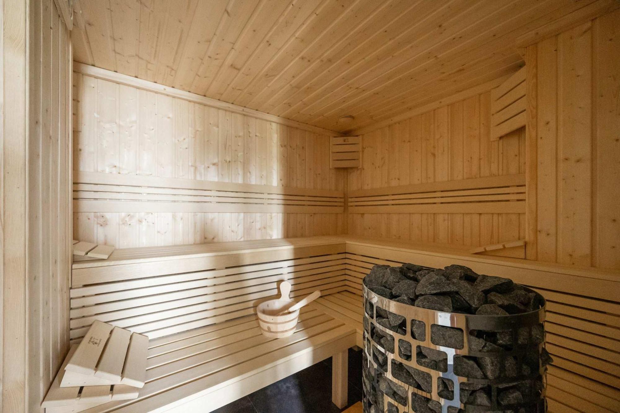 Apartment Sarmacka Wilanow With Parking, Sauna & Gym By Noclegi Renters Varšava Exteriér fotografie